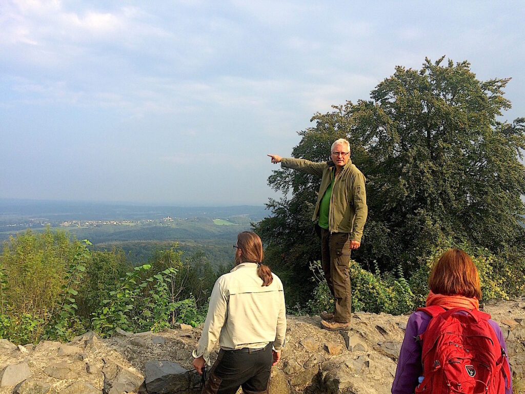 Wer mit Sven von Loga im Siebengebirge unterwegs ist, sieht und erlebt mehr