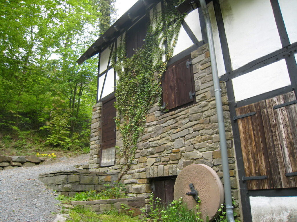Die alte Mühle am Schloss ist heute ein technisches Denkmal