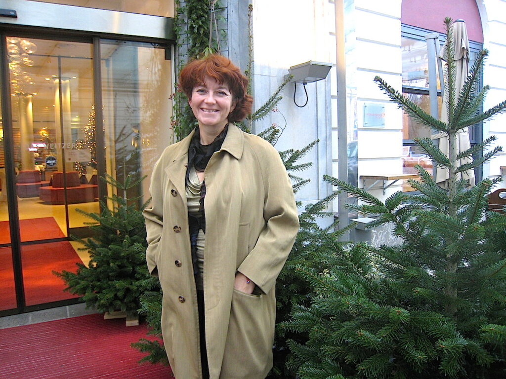 Dr. Eva Maria Hois leitet das Büro für Weihnachtslieder in Graz