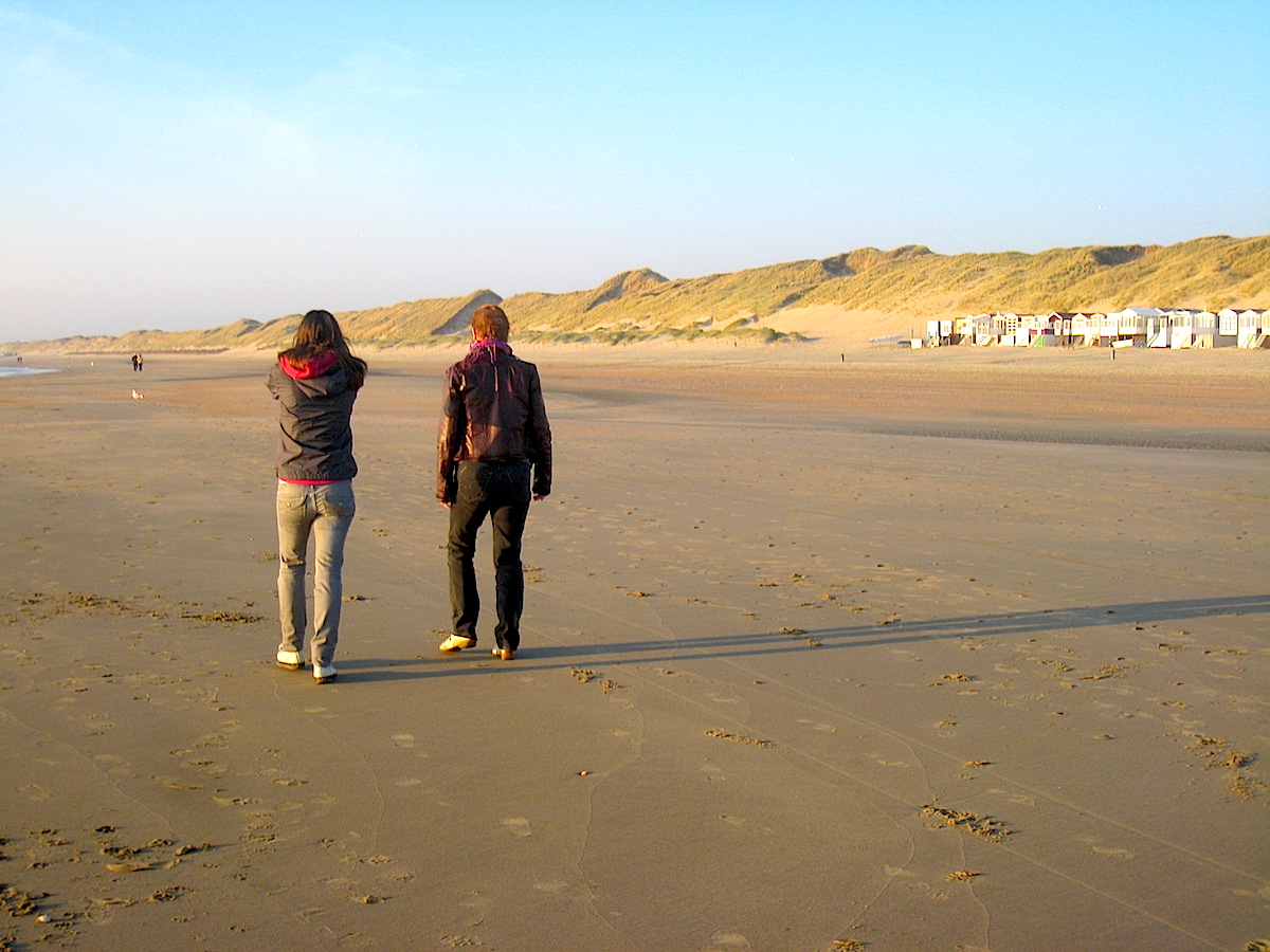 Kilometer langer, feiner Strand gibt es in Wijk aan Zee