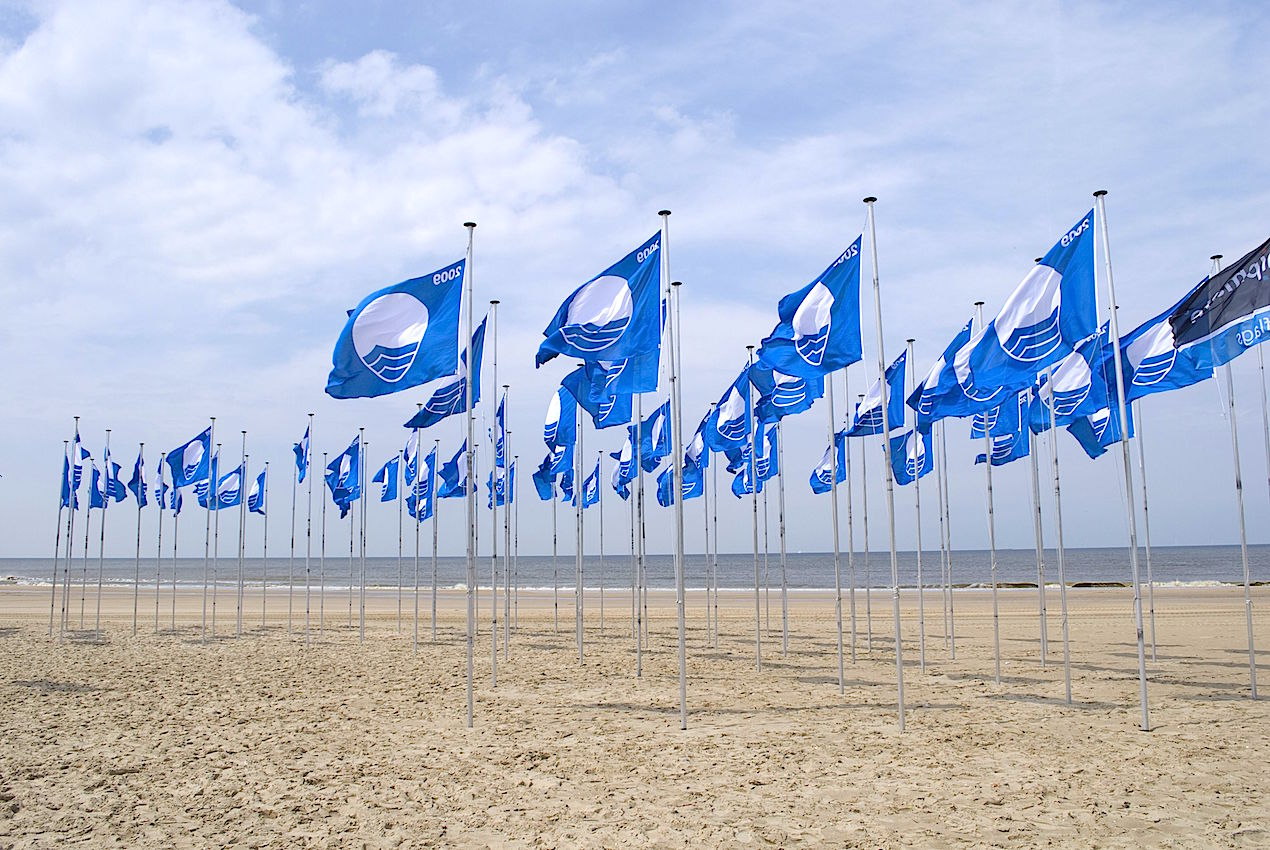 Die 5 schönsten Strände Hollands - Ein sicheres Zeichen für Qualität - die Blaue Flagge