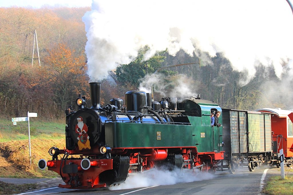 Nostalgischer Advent in der Eifel Nikolausfahrt Vulkan-Expreß