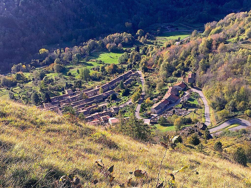 Okzitanien – das geheimnisvolle Land der Katharer - Ausblick aufs Dorf