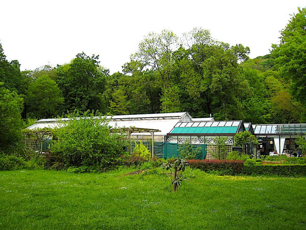 Der Garten der Schmetterlinge im Schlosspark Sayn.