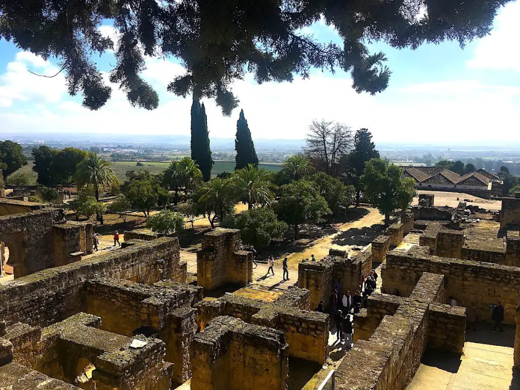 Top 5 Orte, die man in Cordoba bewundern sollte - Die Ruinen von Medina Azahara 