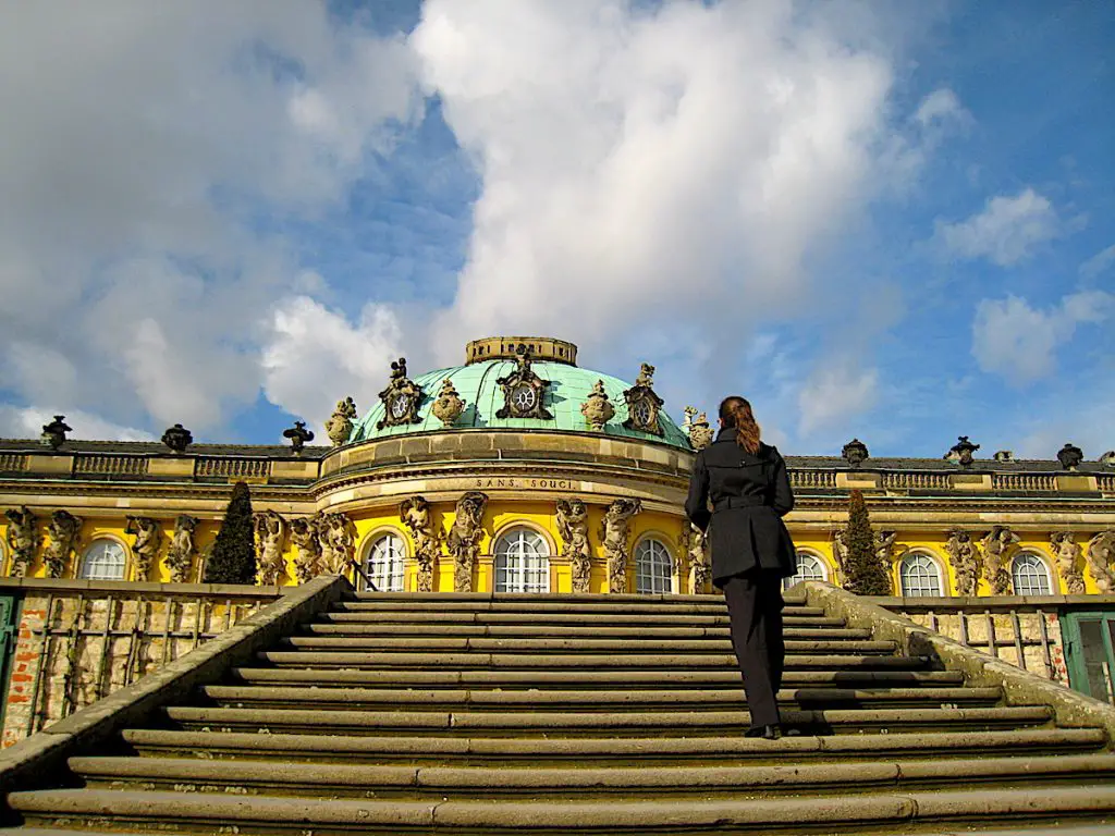 Winterzauber in Deutschland Sanssouci - das Schloss ohne Sorge war Friedrichs Refugium