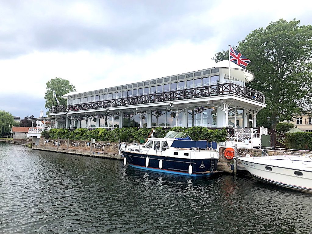 Henley on Thamse ist ein idyllischer Ort in Südengland 