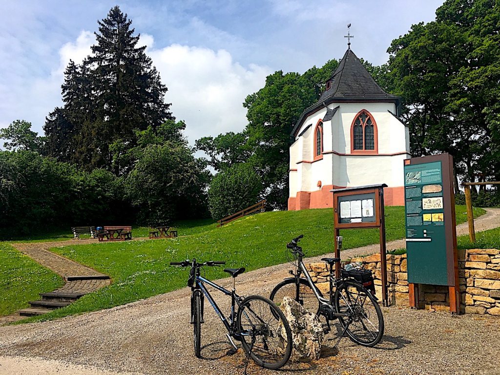 Kapelle auf dem Erft-Radweg