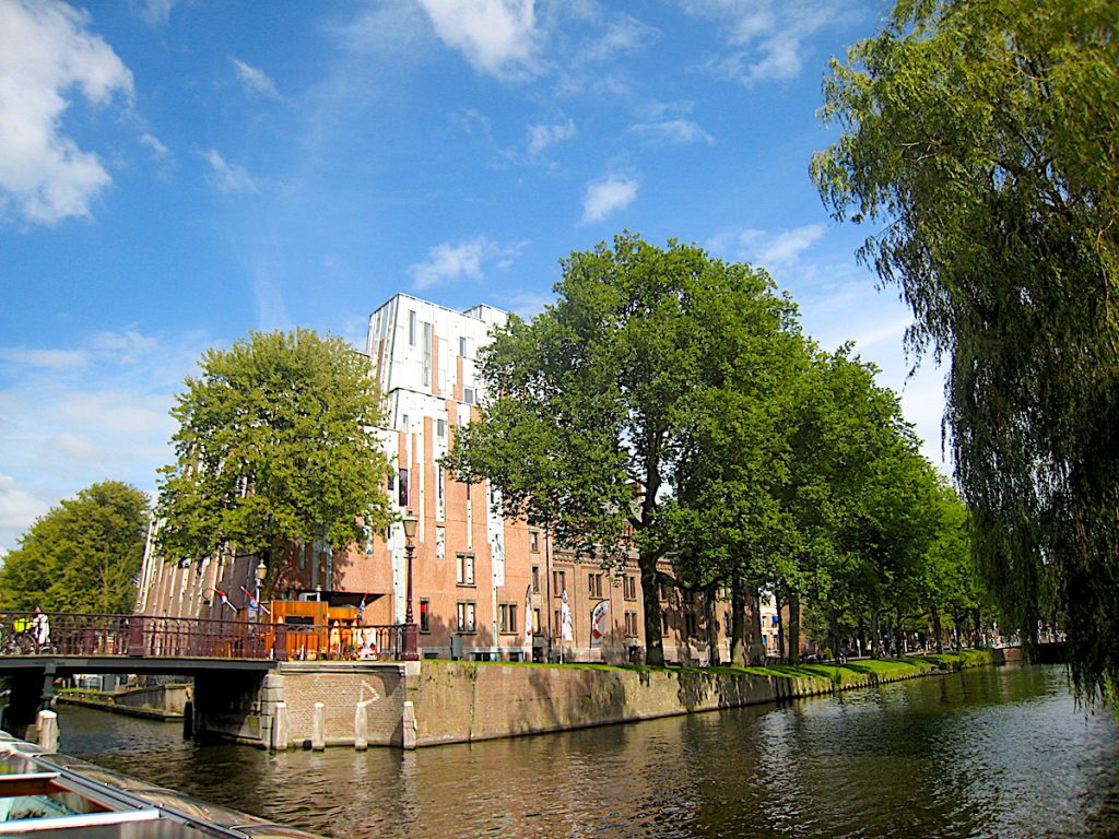 Haarlem in Holland ist Amsterdam in Miniatur. 