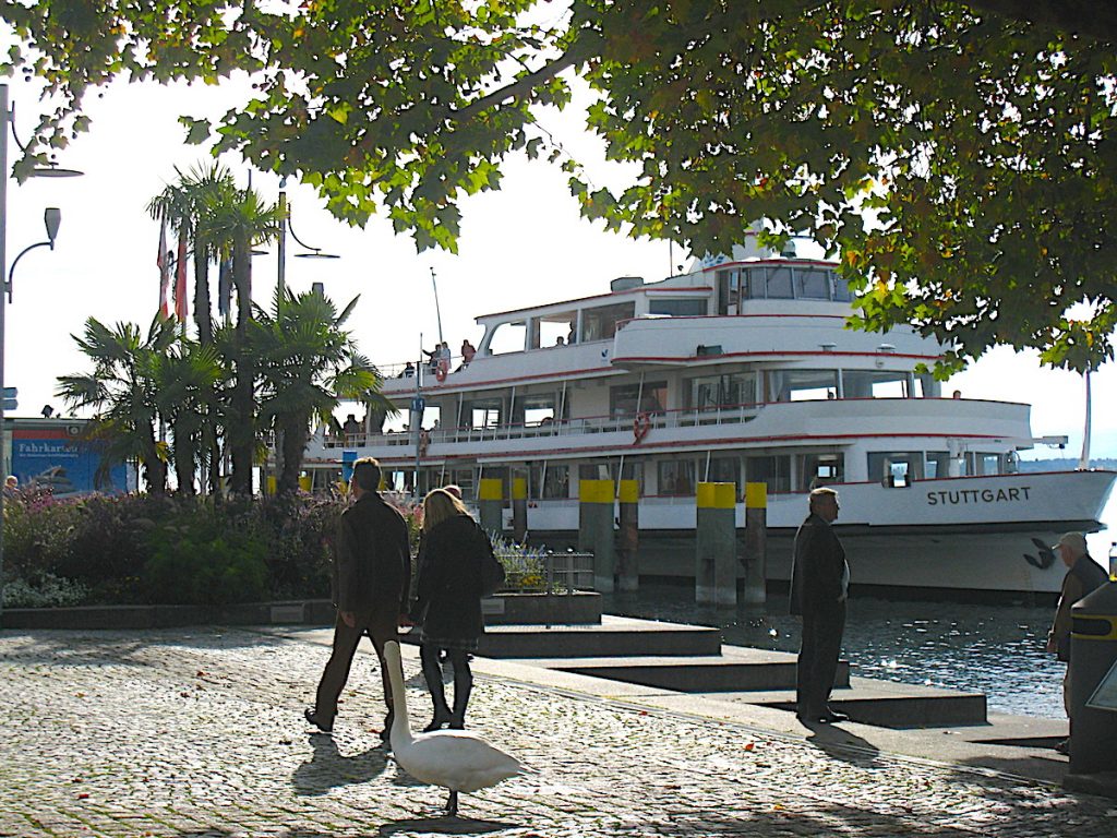 Promenieren am Bodensee im Winter 