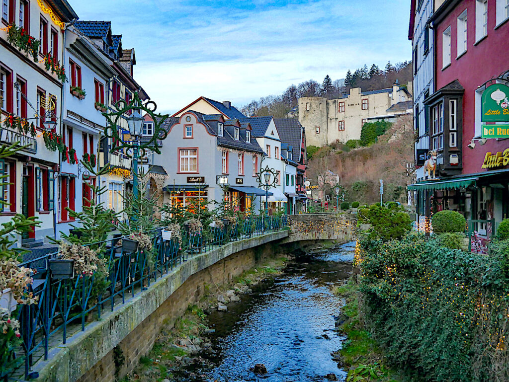 5 Schöne Eifel Orte, die Alternativen zu Monschau sind. 