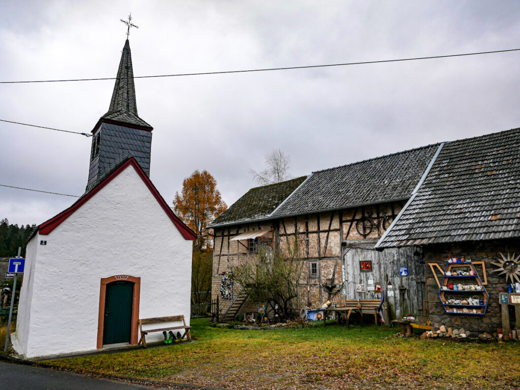 Nonnenbach ist ein kleines Künstlerdorf in der Eifel