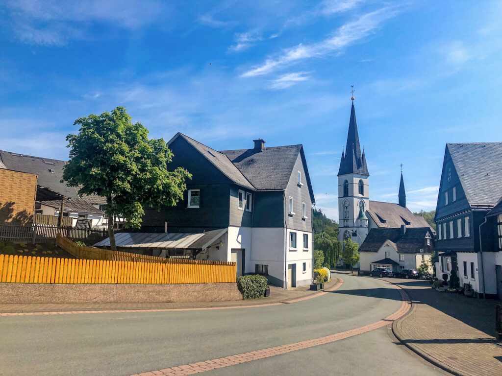 Geheimtipp Sauerland: Düdinghausen ist einer der Seelenorte und perfekt für Wanderungen. 