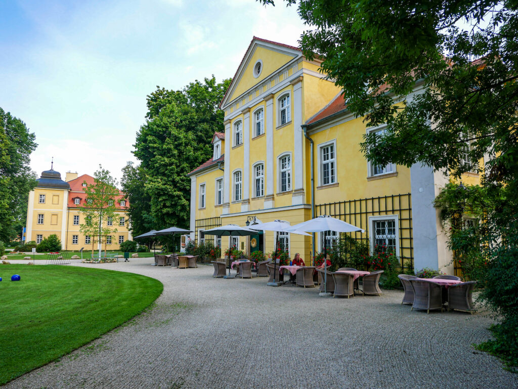 Schloss Lomnitz (Łomnica) im  Hirschberger Tal 