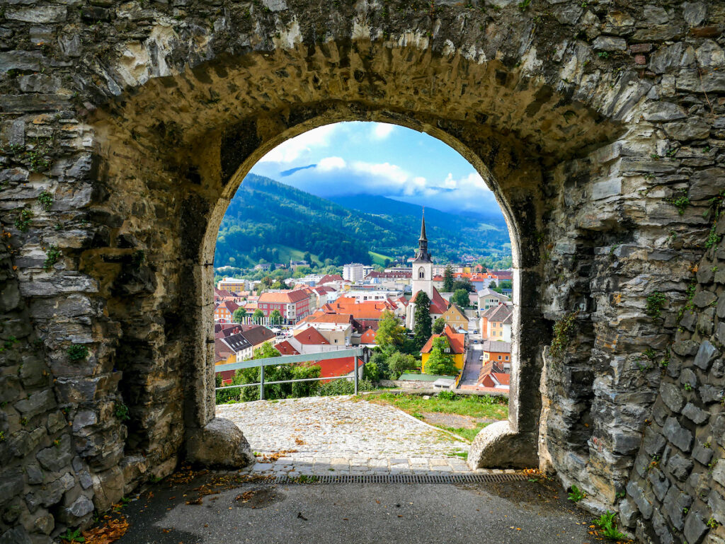 So schön ist das Mittelalter in der Steiermark - hier vom Schlossberg in Bruck an der Mur fotografiert.
