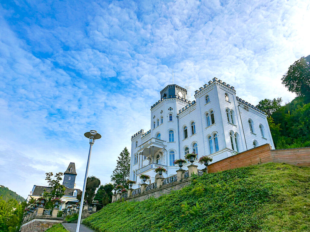 Schloss Balmoral in Bad Ems dient heute als Künstlerhaus.