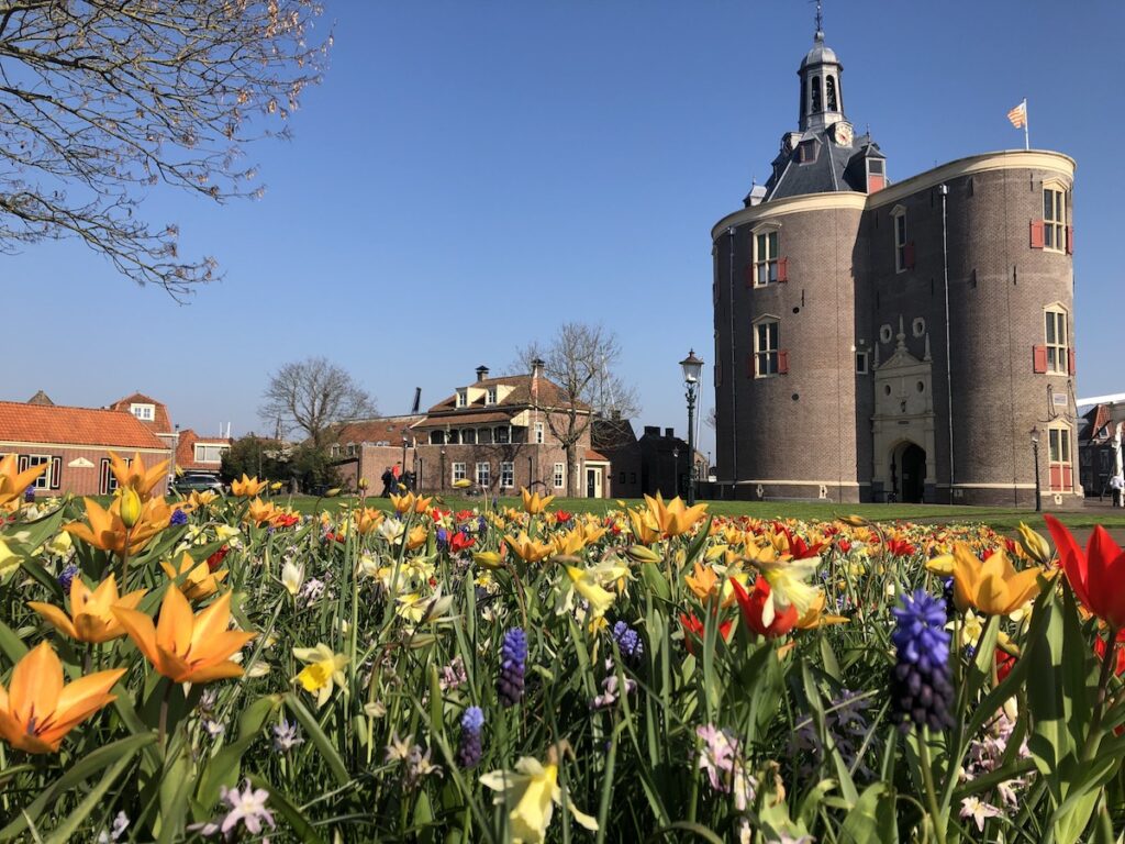 Enkhuizen die pittoreske Hafenstadt am IJseelmeer