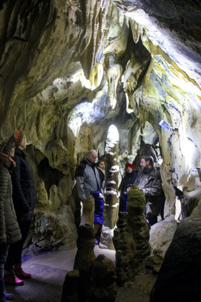 Die Höhle der Riesen in der Bilsteinhöhle