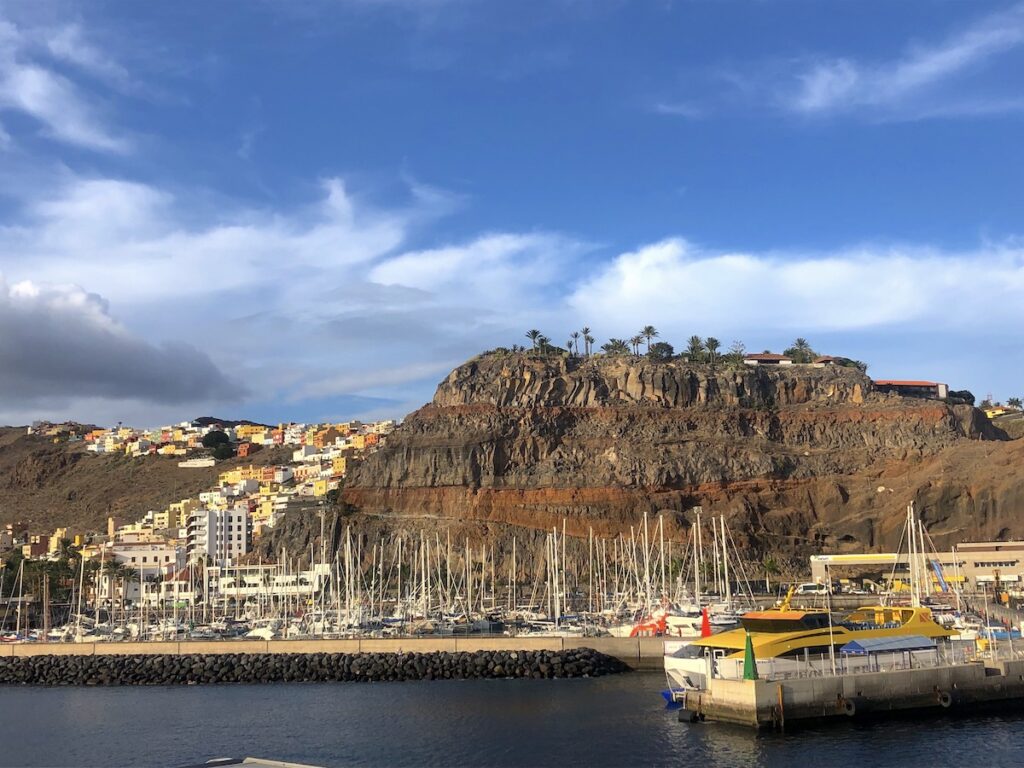 Der Hafen von San Sebastian auf La Gomera