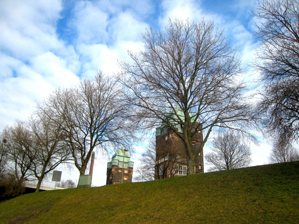 Spektakuläre Architektur in Duisburg Ruhrort