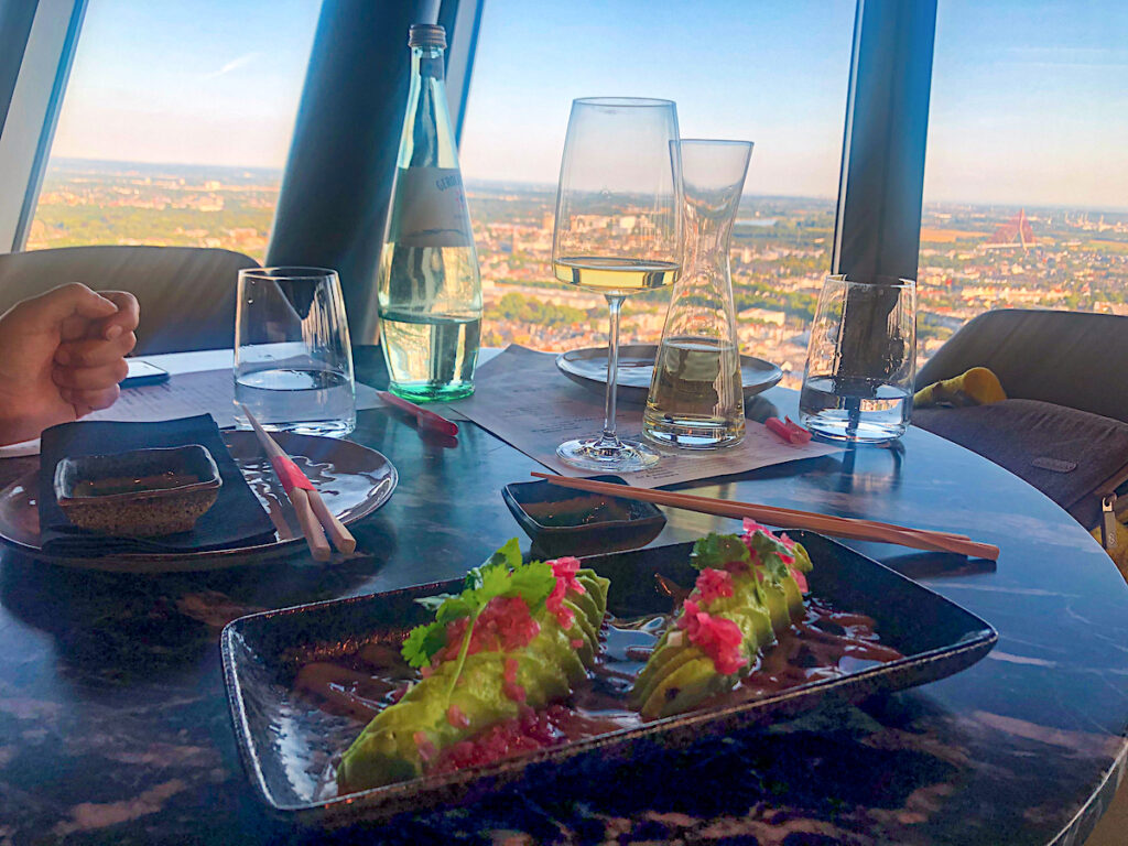 Sushi mit Ausblick in und um Düsseldorf genießen