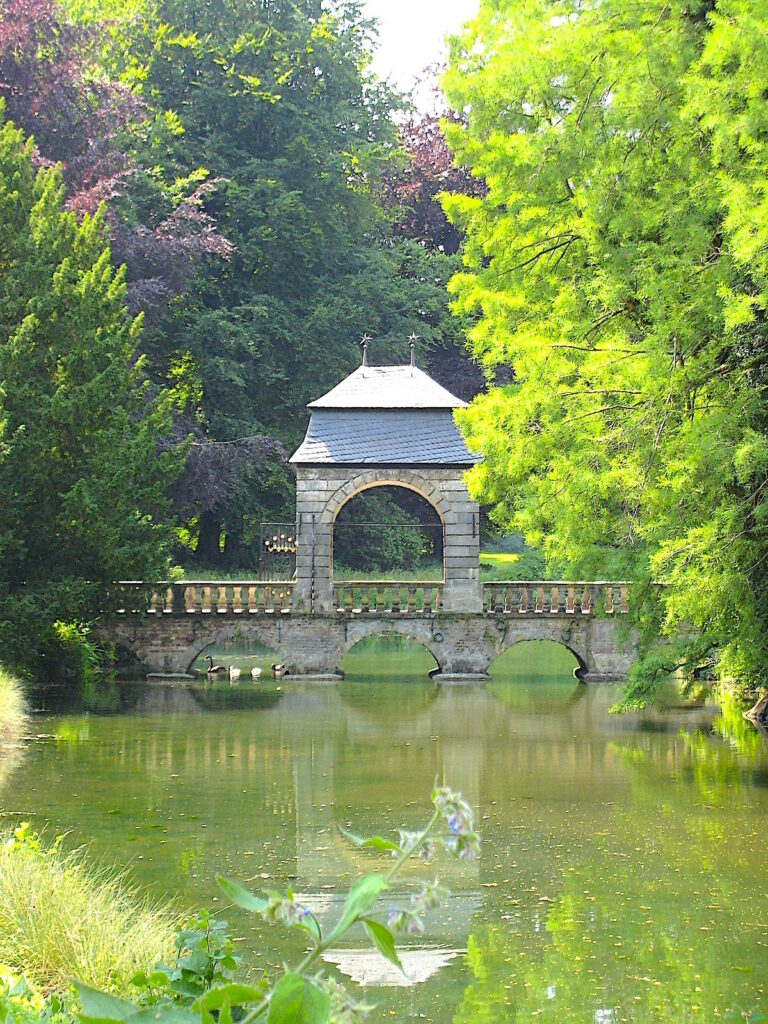 Die schönsten Gärten in NRW - Schloss Dyck bietet wahre Gartenpracht