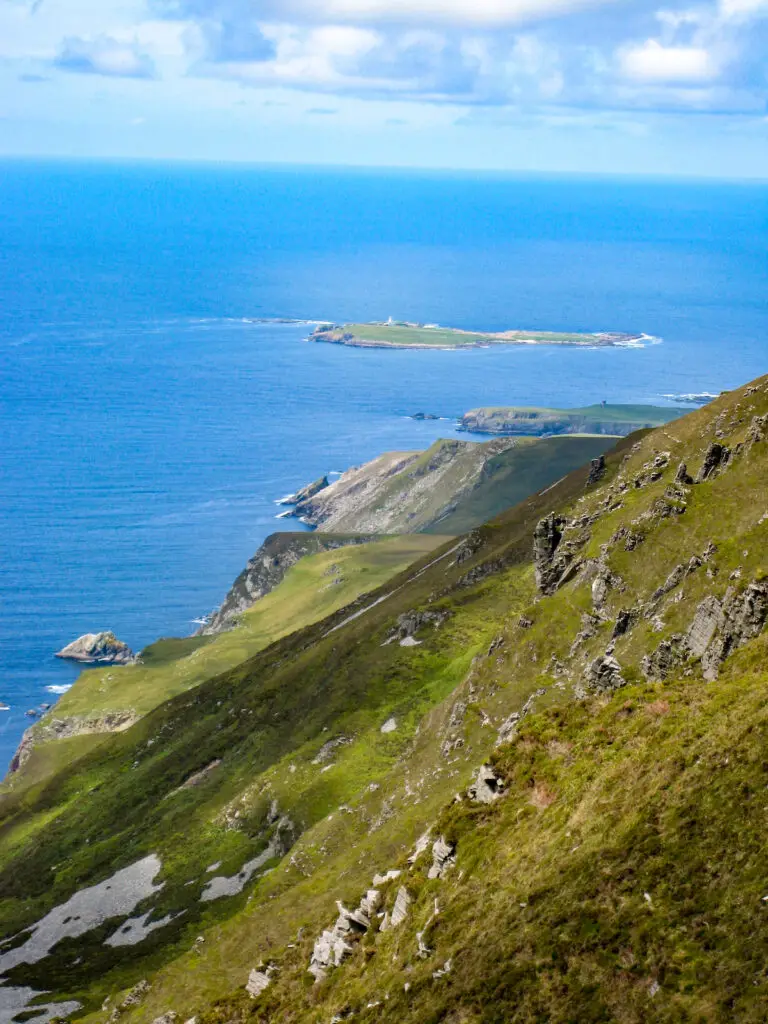 Wandern in Irland - insbesondere die Provinz Donegal bietet spektakuläre Küstenwege