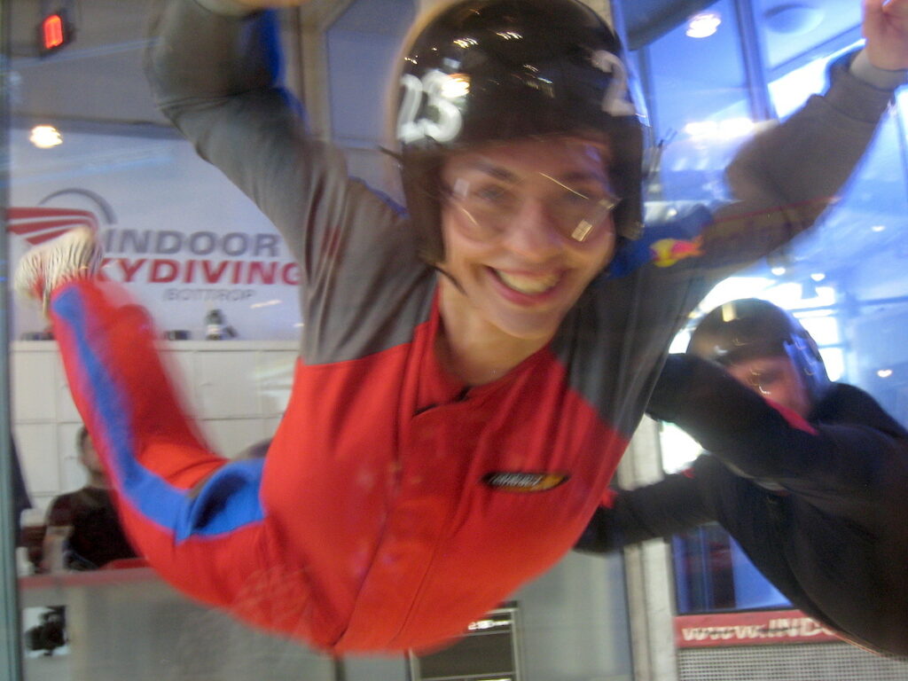 Abenteuer in NRW - Indoor Skydiving