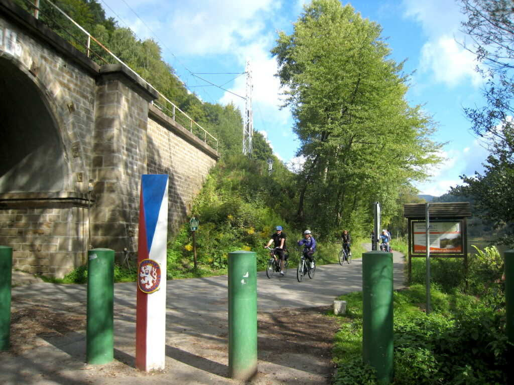 Einer der schönsten Fernradwege in Deutschland - der Elberadweg