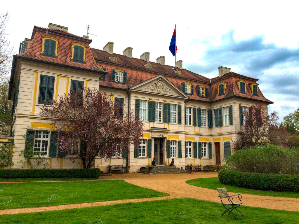 Schloss Dennelohe dient heute als Hotel 