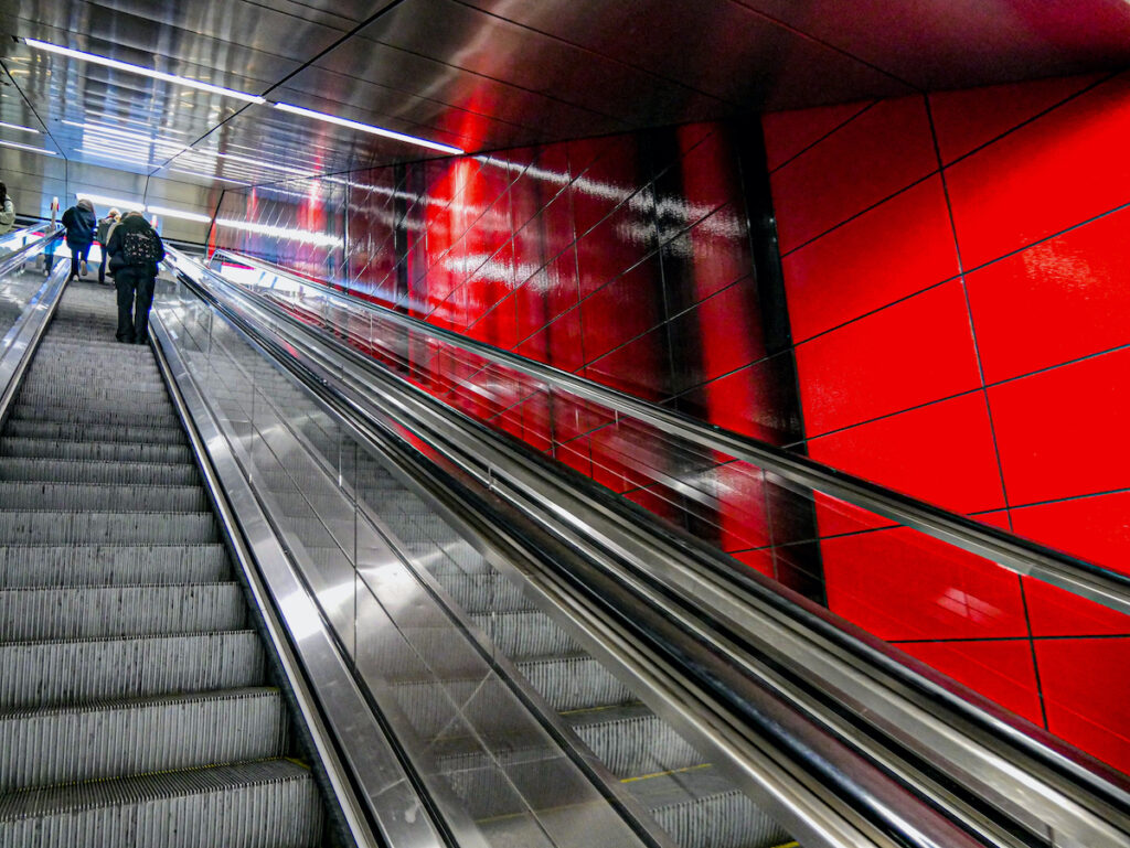 Die schönsten Fotospots in NRW -  die Wehrhahnlinie in Düsseldorf 