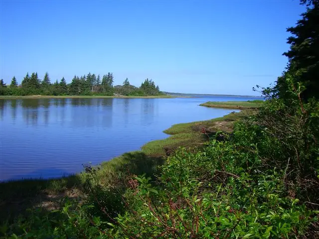 Blau-grüner Naturrausch in Atlantik-Kanada