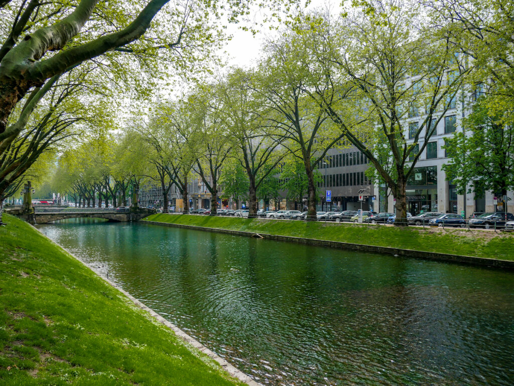 Die berühmte Kö in Düsseldorf 