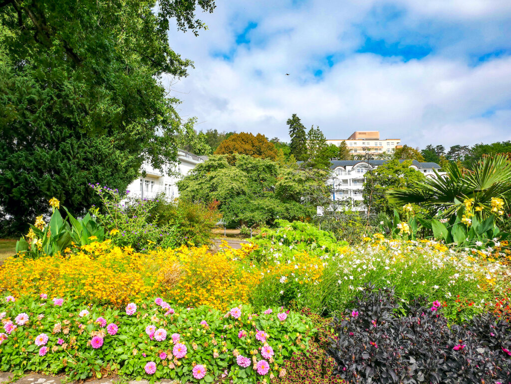 Das Maritim Hotel in Bad Wildungen liegt direkt im Kurpark