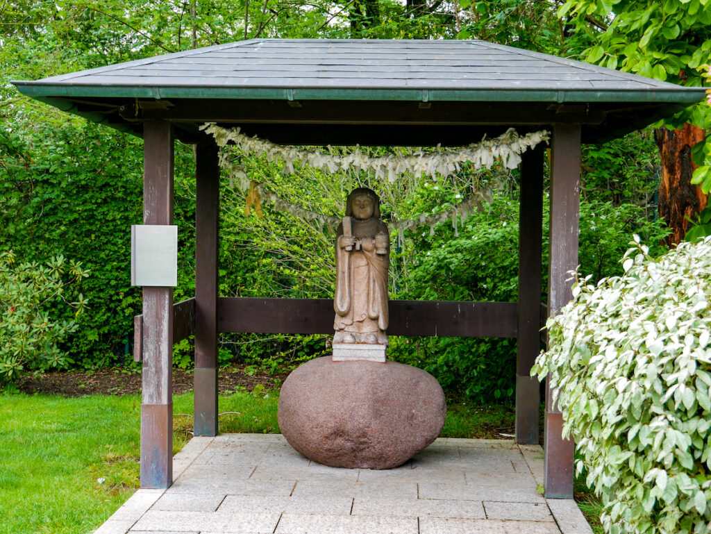 Jedes Detail im Garten des EKŌ-Hauses hat eine tiefere Bedeutung