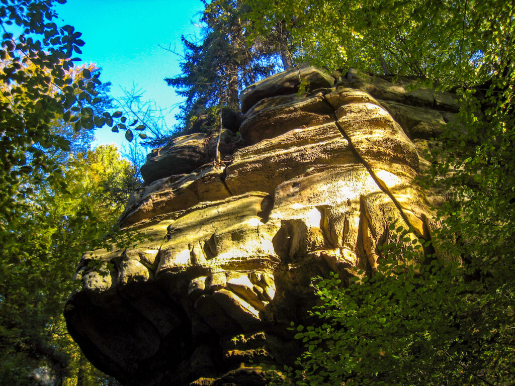 Auf dem Müllerthal-Wanderweg in der Kleienn Luxemburger Schweiz