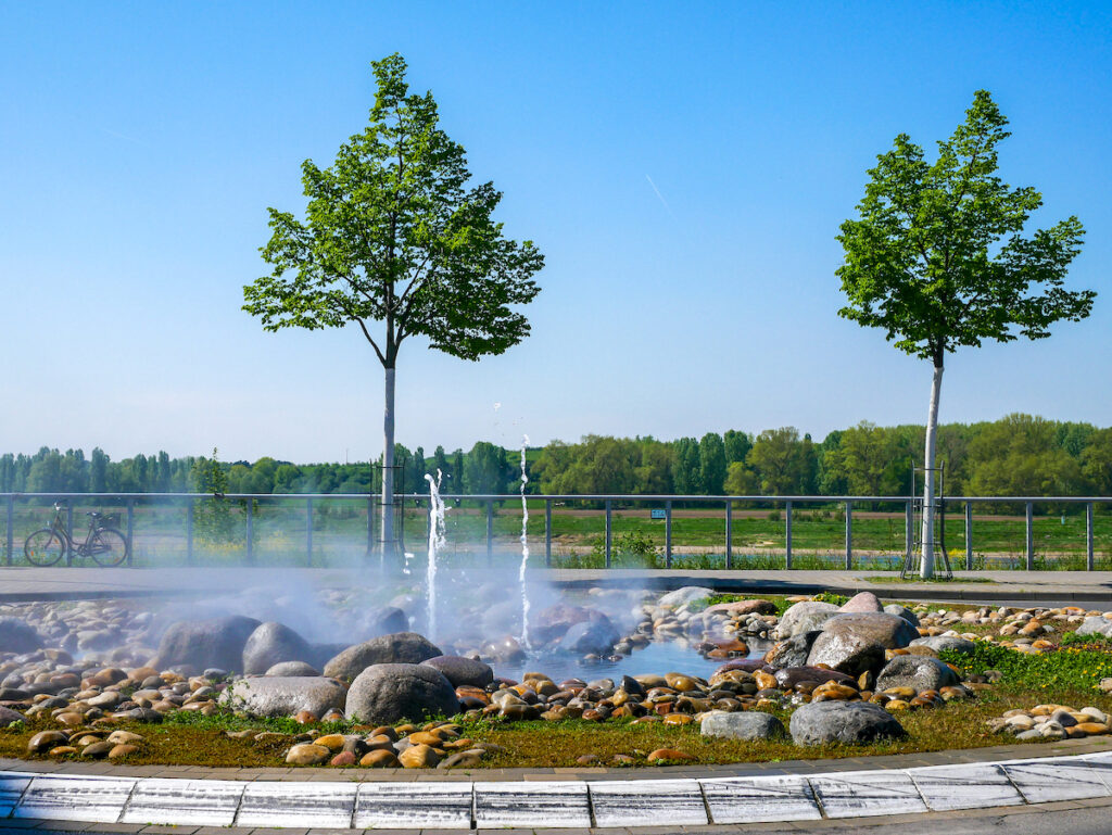 Es fängt harmlos an beim Geysir in Monheim