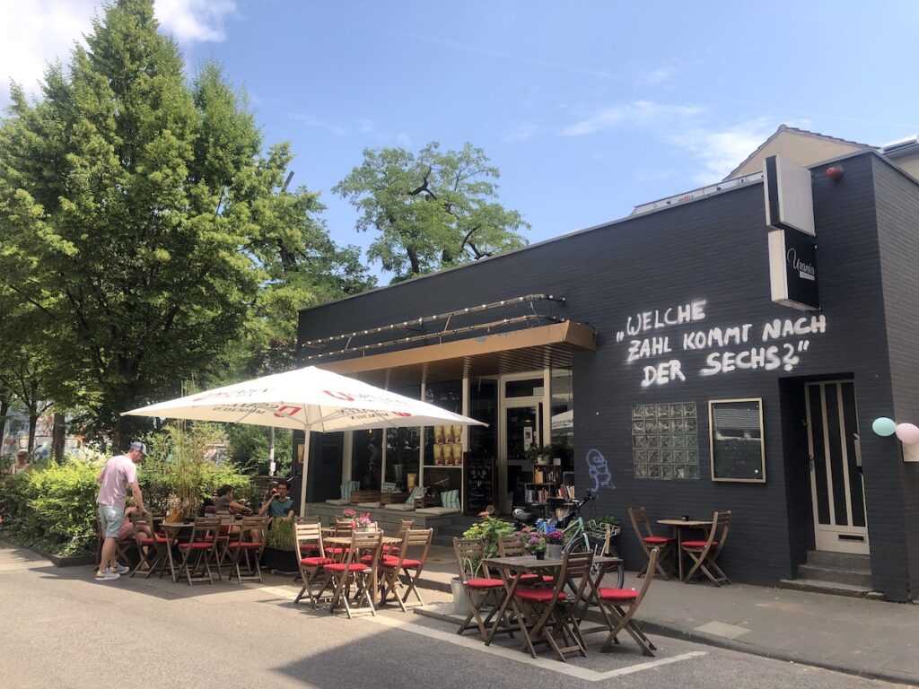 Sensationell schön und günstig zum Frühstücken - das Urania in Ehrenfeld