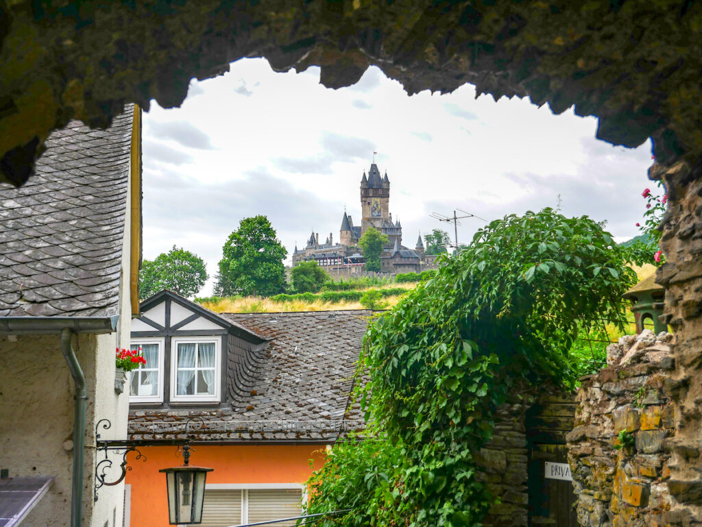 Cochem-Zell Sehenswürdigkeiten: Blick auf die Reichsburg in Cochem 