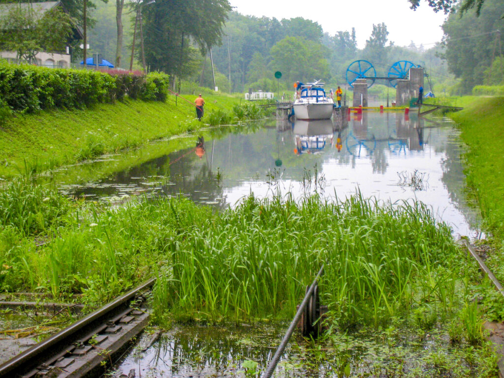 Der Oberlandkanal in Polen – ein technisches Wunderwerk im Masuren Urlaub erleben