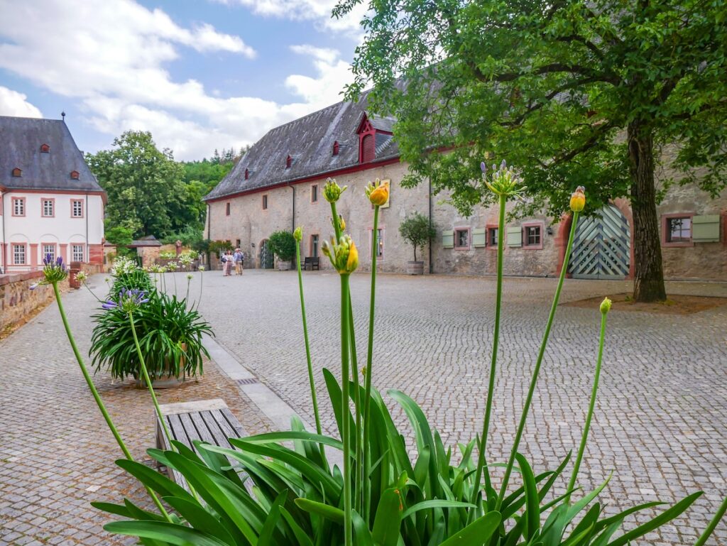 Einer der wichtigsten Orte während der Weinreise ins Rheingau: Kloster Eberbach 