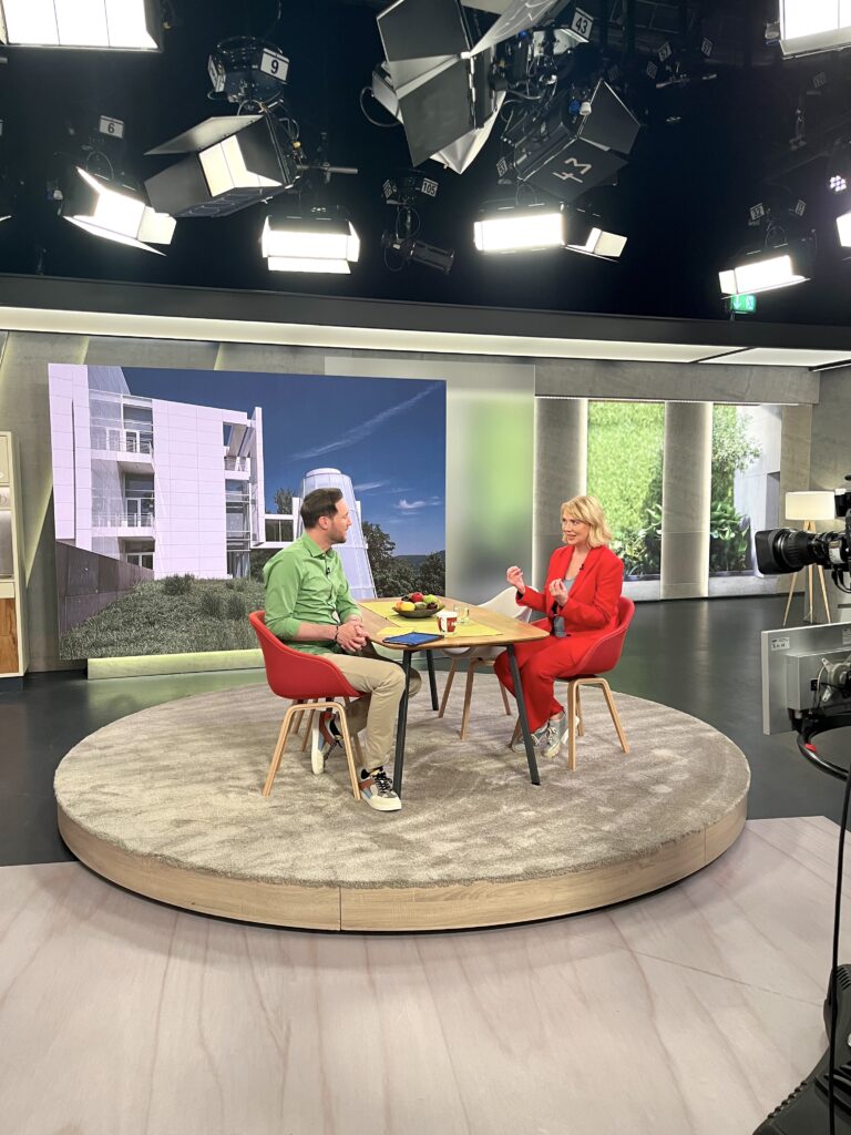 WDR Reiseexpertin Antje Zimmermann bei Hier und heute