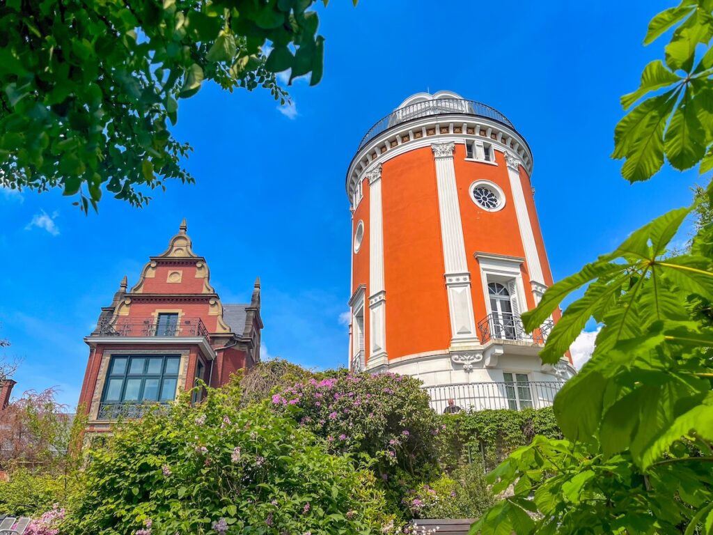 Geschichtsträchtige Wuppertal Sehenswürdigkeiten: der Elisenturm