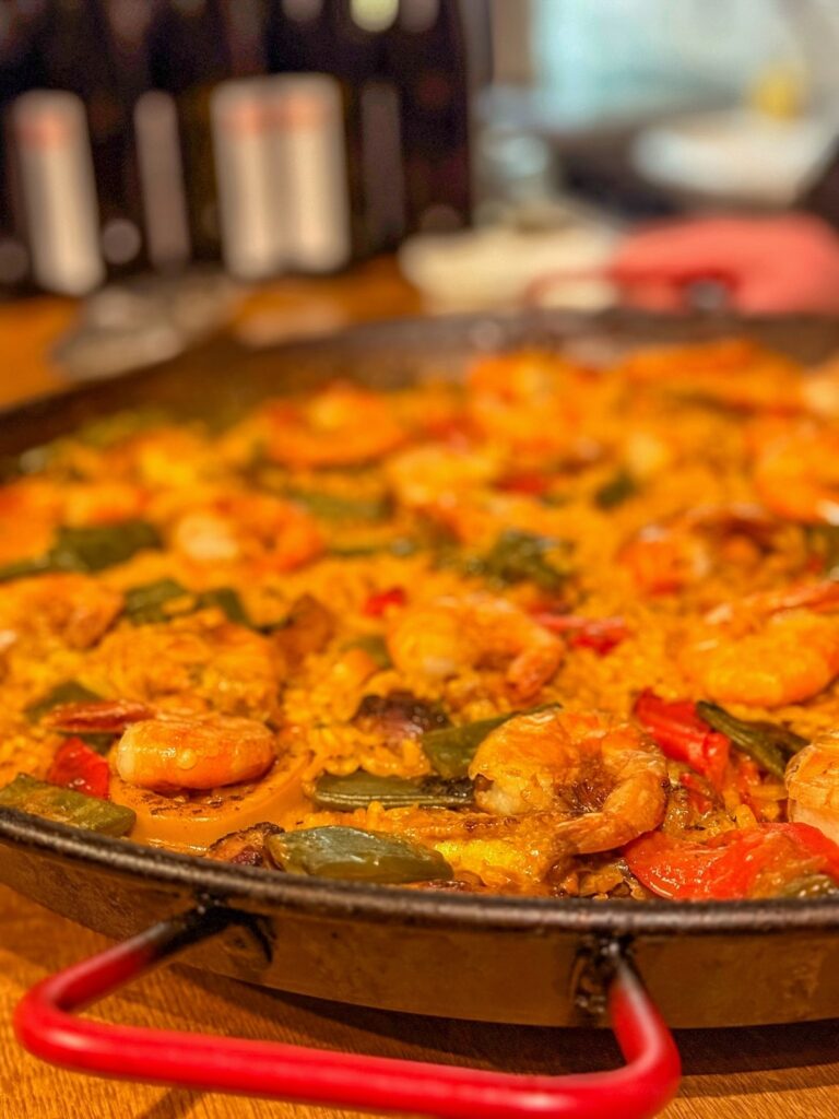 Paella-Kochkurs im Weingut Wurm