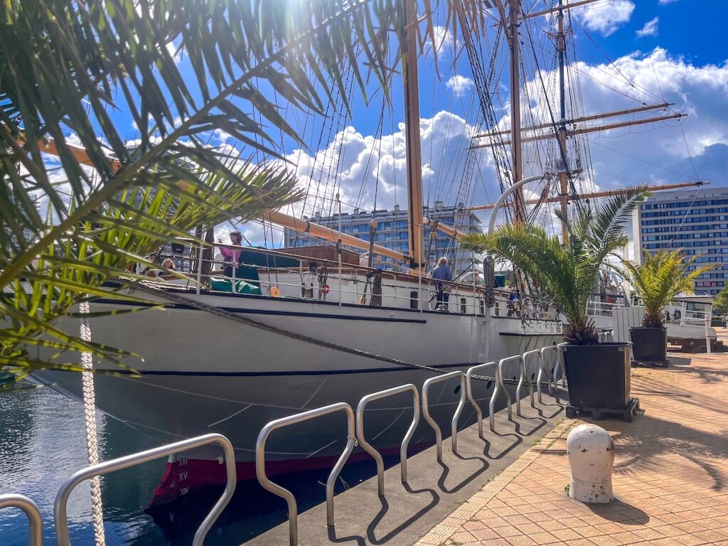 Das historische Segelschiff Mercator in Ostende